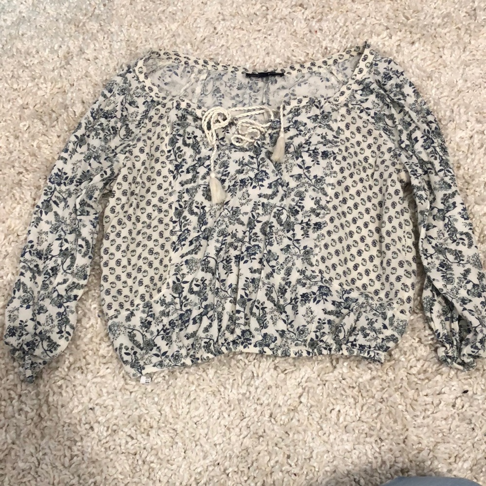 Floral American Eagle blouse